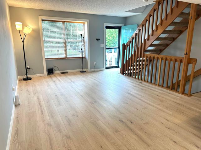 3325 Paradise Avenue, Hilliard, OH 43026
