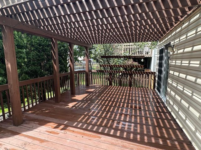 3325 Paradise Avenue, Hilliard, OH 43026