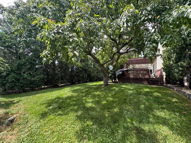 3325 Paradise Avenue, Hilliard, OH 43026