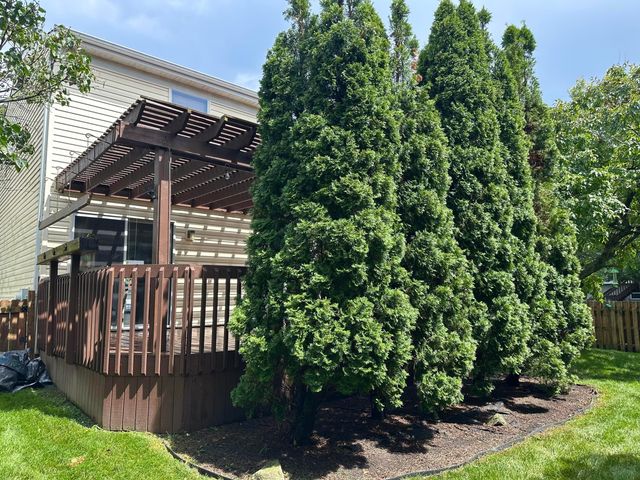 3325 Paradise Avenue, Hilliard, OH 43026