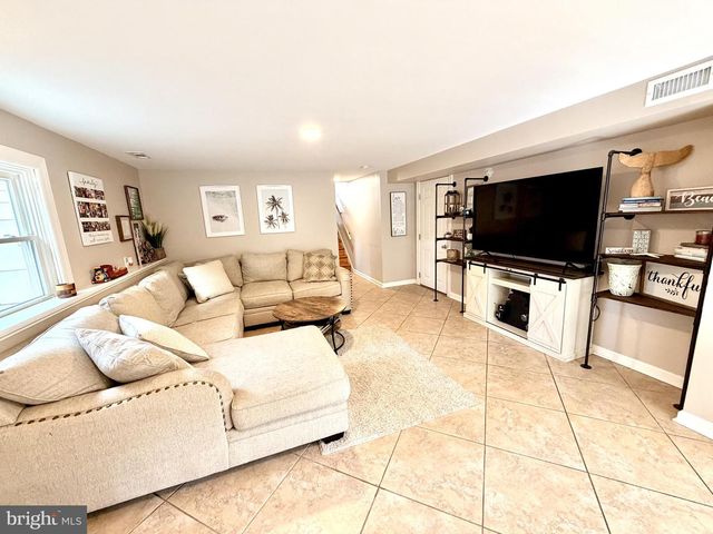 219 PROSPECT AVE, Audubon, NJ 08106