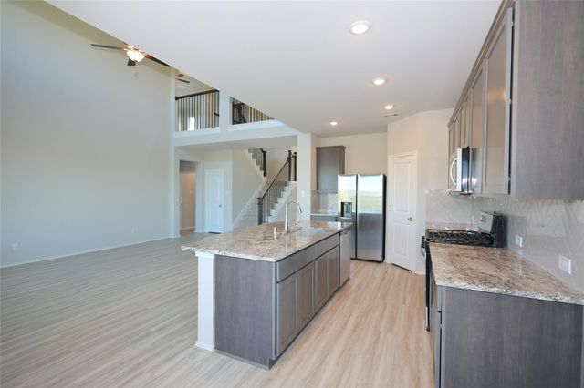 1342 Wild Mustang Trail, Richmond, TX 77406