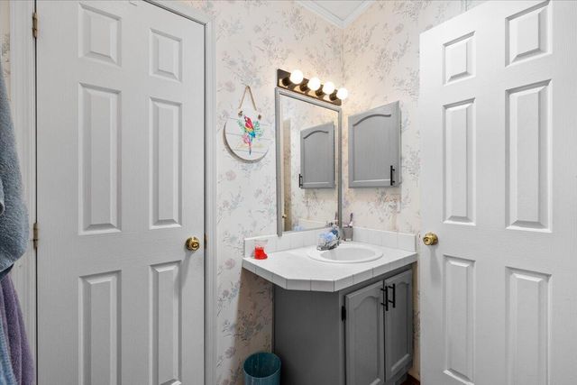 4677 Williams Highway, Grants Pass, OR 97527