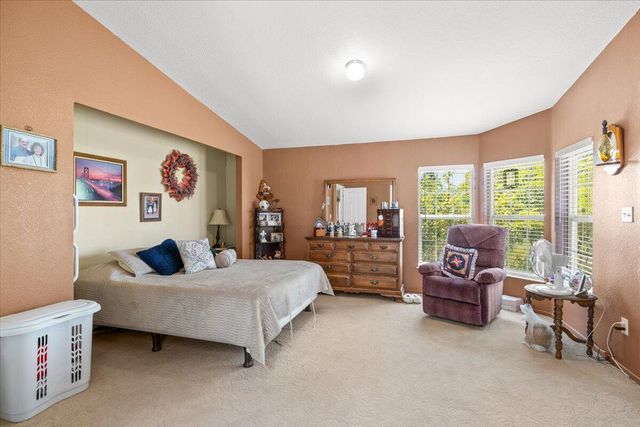 4677 Williams Highway, Grants Pass, OR 97527