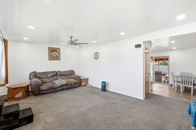 291 W 870 N, Sunset, UT 84015