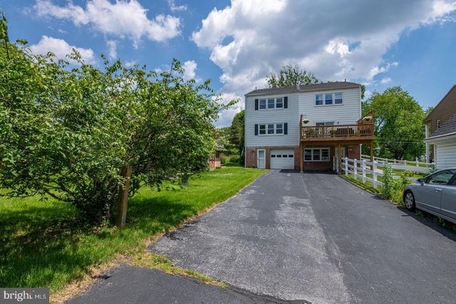44 WALNUT ST, Reading, PA 19606