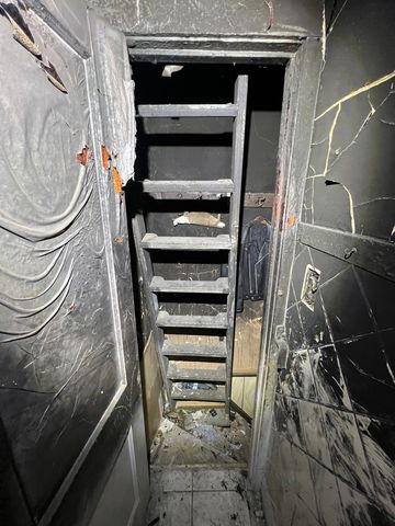 7835 S Rhodes Avenue, Chicago, IL 60619