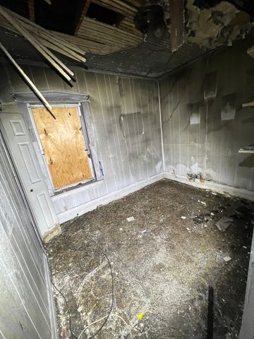 7835 S Rhodes Avenue, Chicago, IL 60619