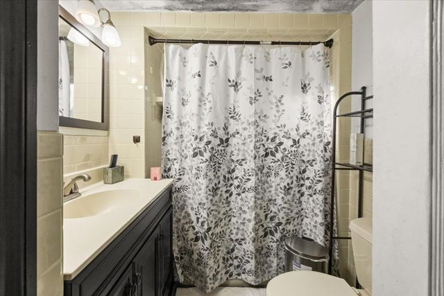 31 Magnolia Ave, Brockton, MA 02301