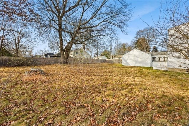 31 Magnolia Ave, Brockton, MA 02301