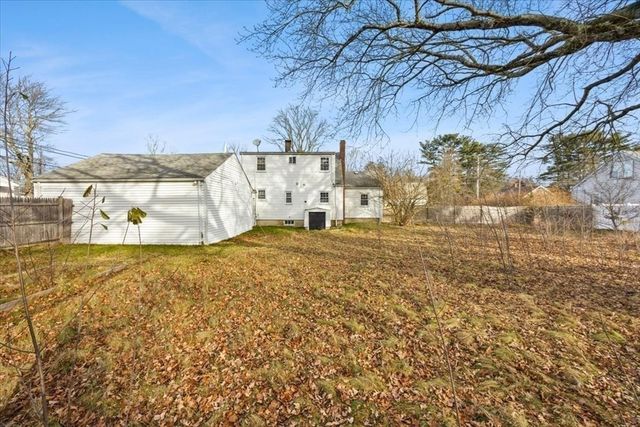 31 Magnolia Ave, Brockton, MA 02301