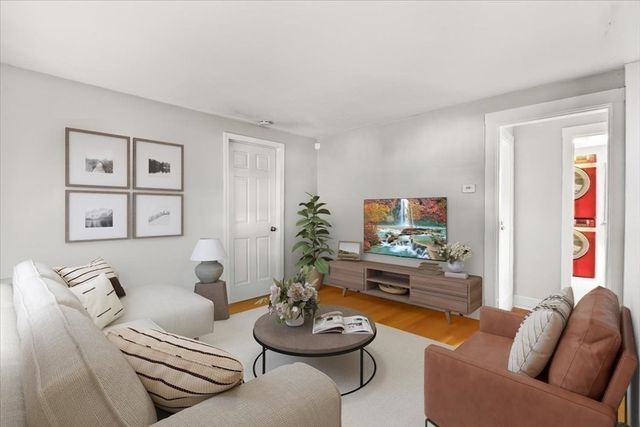 31 Magnolia Ave, Brockton, MA 02301