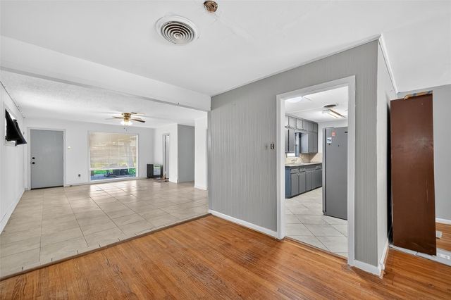 1509 Ronson Road, Houston, TX 77055