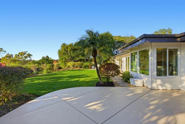 2830 Esturion Place, Carlsbad, CA 92009