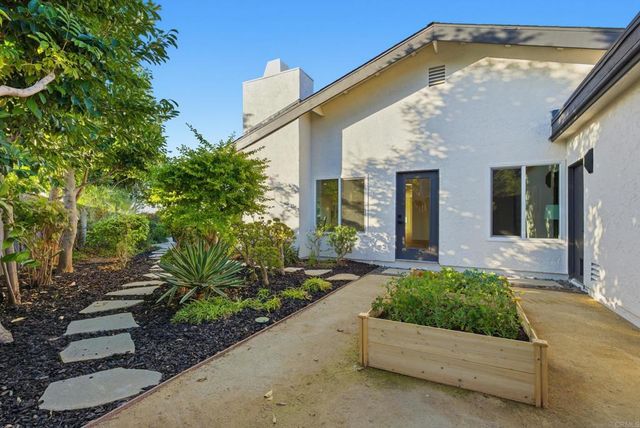 2830 Esturion Place, Carlsbad, CA 92009