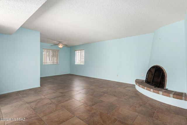 8342 E Cypress Point Lane, Tucson, AZ 85710