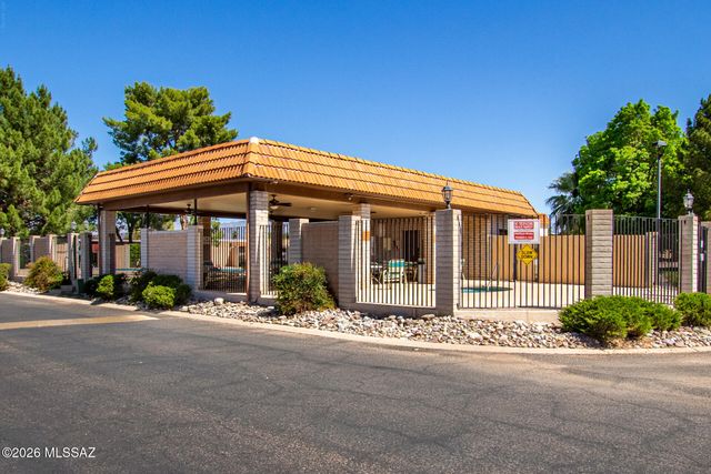 8342 E Cypress Point Lane, Tucson, AZ 85710