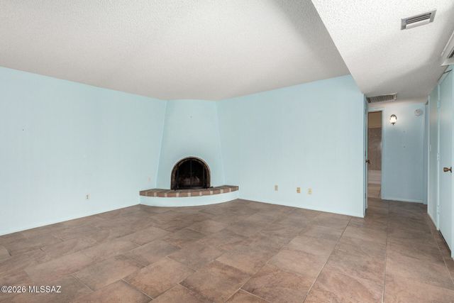 8342 E Cypress Point Lane, Tucson, AZ 85710