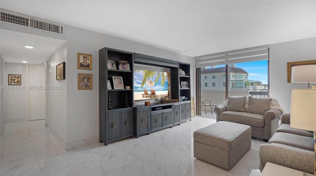 600 Biltmore Way 510, Coral Gables, FL 33134