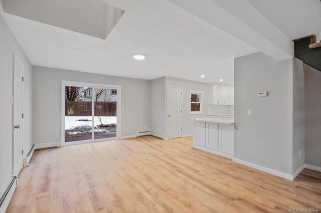 38 Clymer Street, Port Jefferson, NY 11776