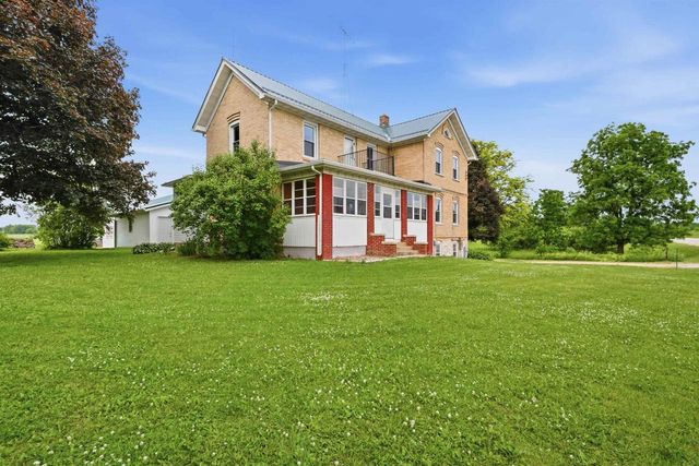 W3536 Highway 33, Horicon, WI 53032