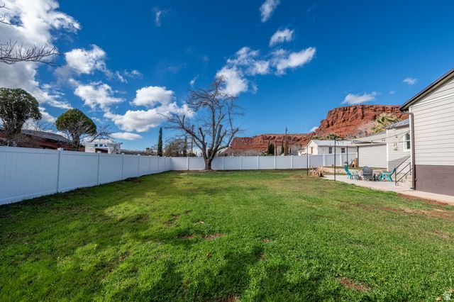 243 W HOPE ST, St. George, UT 84770
