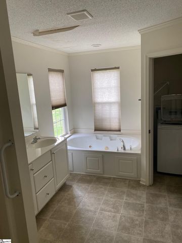 1010 Meehan Way, Pendleton, SC 29670