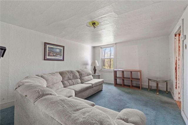 1340 Herman St, Troy Hill, PA 15212