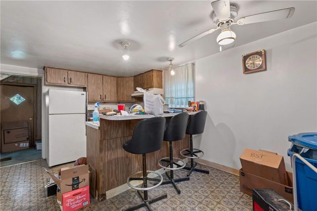 1340 Herman St, Troy Hill, PA 15212