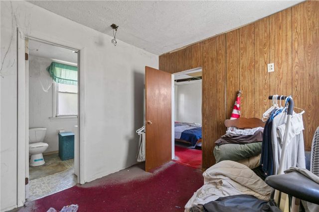1340 Herman St, Troy Hill, PA 15212