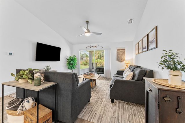 18 SEAMAN TRAIL E, Palm Coast, FL 32164