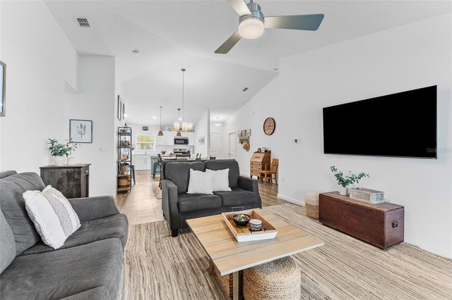 18 SEAMAN TRAIL E, Palm Coast, FL 32164