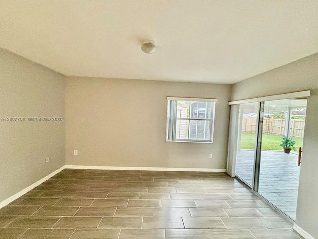 11354 SW 246th St, Homestead, FL 33032