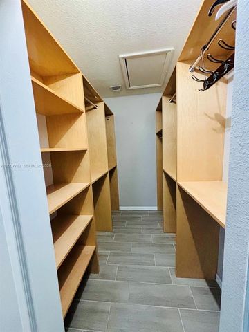 11354 SW 246th St, Homestead, FL 33032