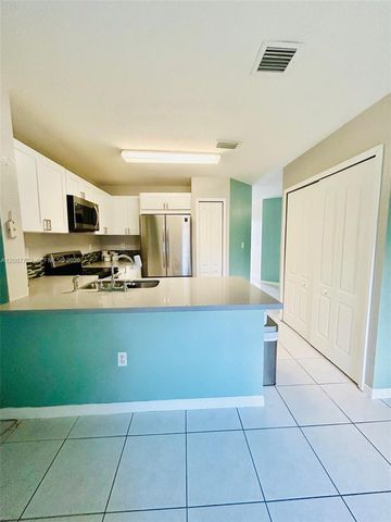 11354 SW 246th St, Homestead, FL 33032