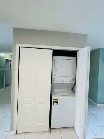 11354 SW 246th St, Homestead, FL 33032