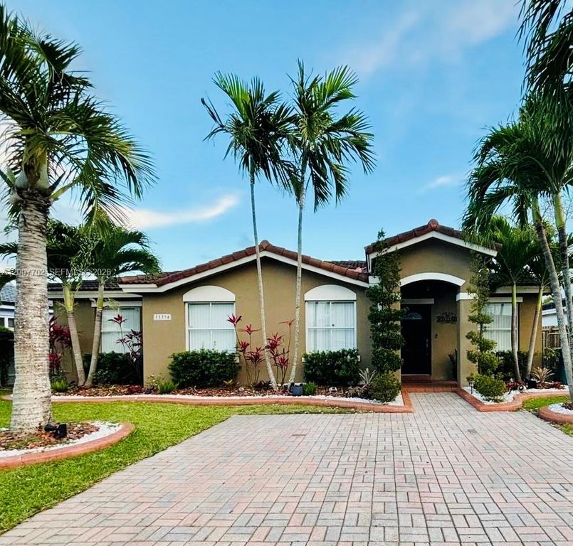 11354 SW 246th St, Homestead, FL 33032