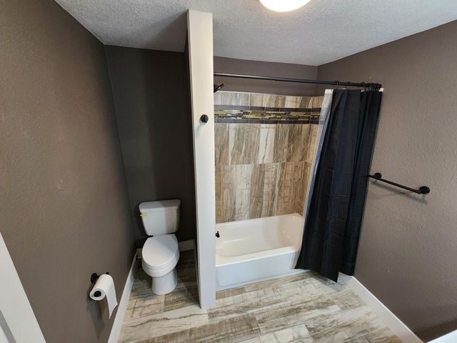 106 Mountain Street, Cassville, MO 65625