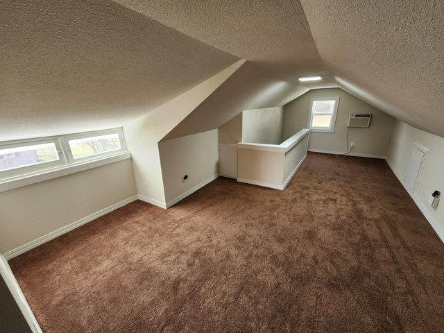 106 Mountain Street, Cassville, MO 65625