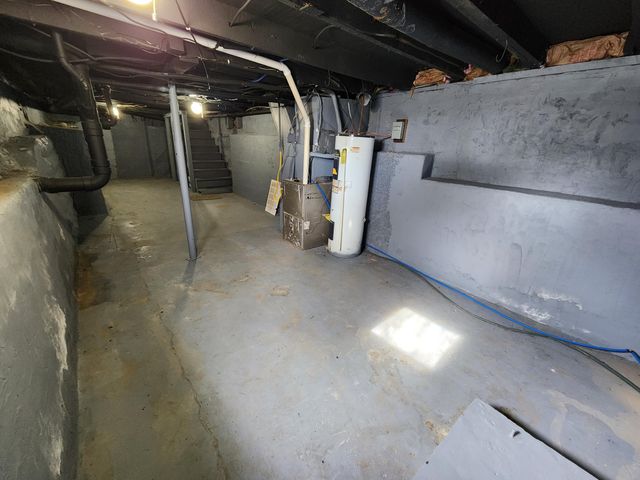 106 Mountain Street, Cassville, MO 65625