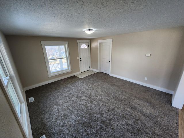 106 Mountain Street, Cassville, MO 65625