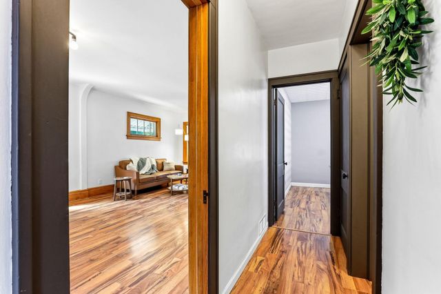 952 Humboldt Avenue, West Saint Paul, MN 55118