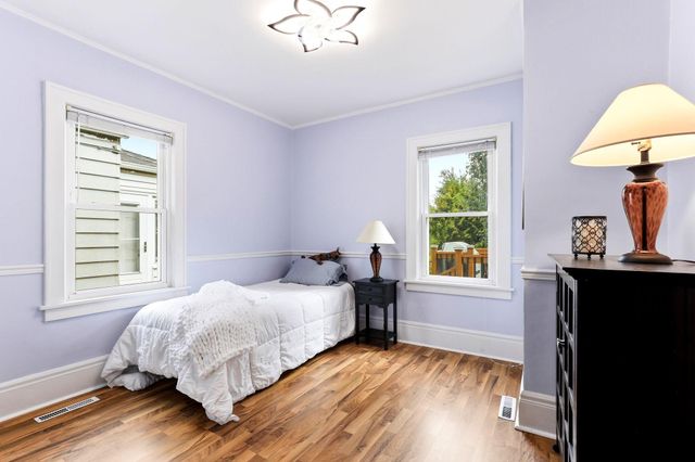 952 Humboldt Avenue, West Saint Paul, MN 55118