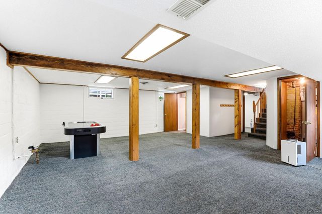 952 Humboldt Avenue, West Saint Paul, MN 55118