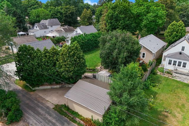 952 Humboldt Avenue, West Saint Paul, MN 55118
