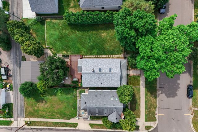 952 Humboldt Avenue, West Saint Paul, MN 55118
