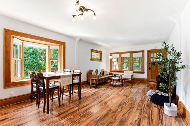 952 Humboldt Avenue, West Saint Paul, MN 55118