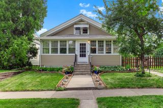 952 Humboldt Avenue, West Saint Paul, MN 55118
