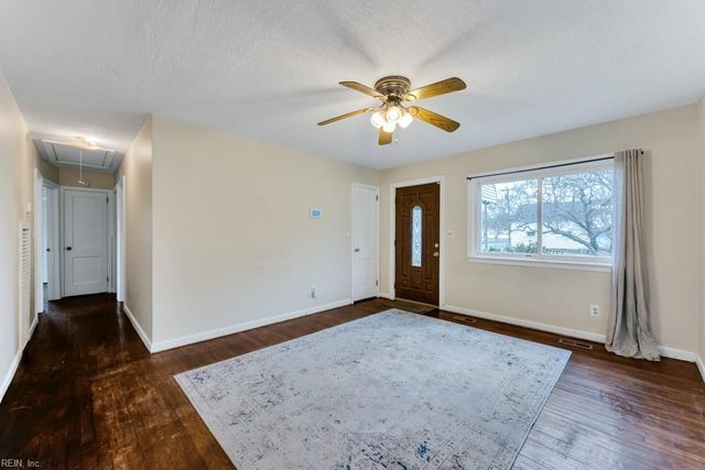 3529 Thurston ST, Norfolk, VA 23513