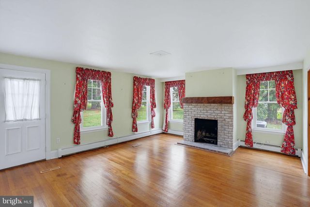 3886 BRENFORD RD, Smyrna, DE 19977